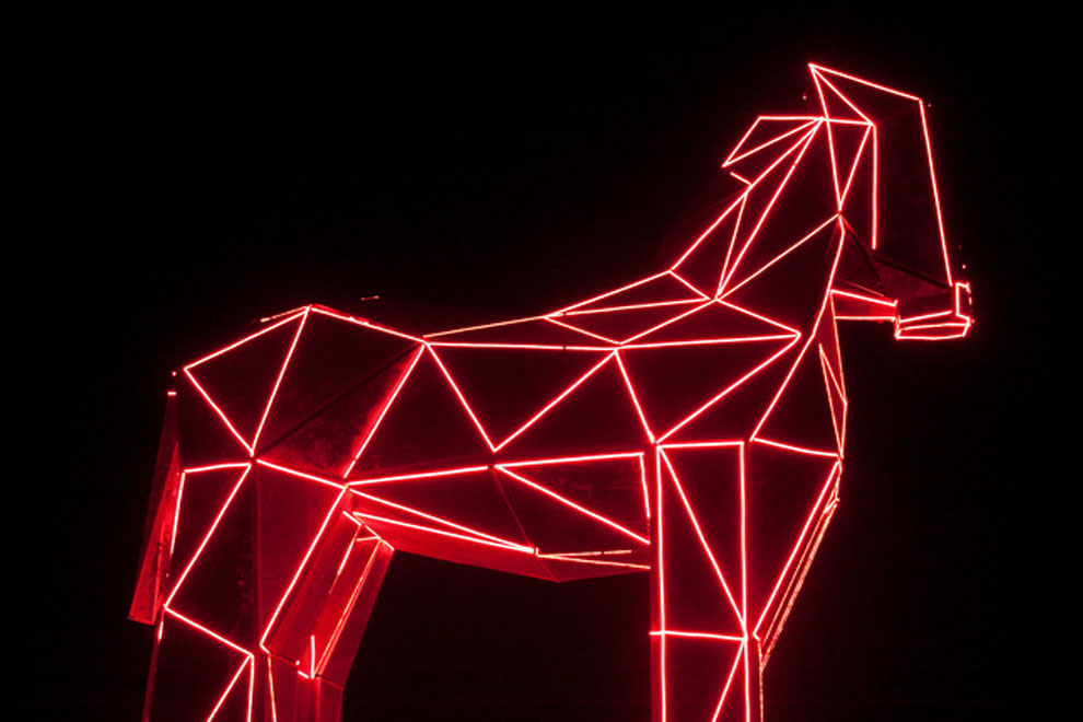 cheval-de-troie-surveillance-2
